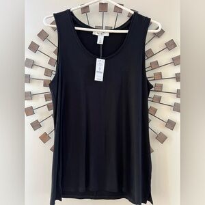 💕NWT White House Black Market Black dressy Tank. Super soft. Side slits.
